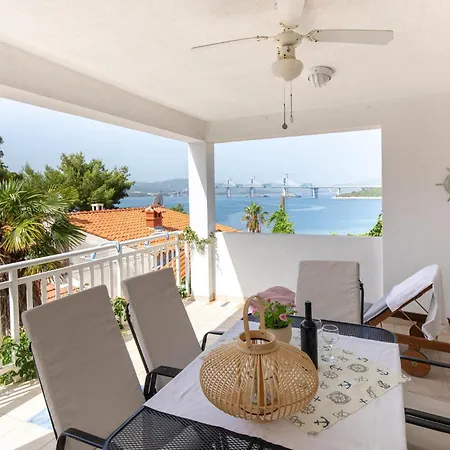 Awesome In With House Sea View * Klek