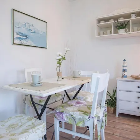 Awesome In With House Sea View *